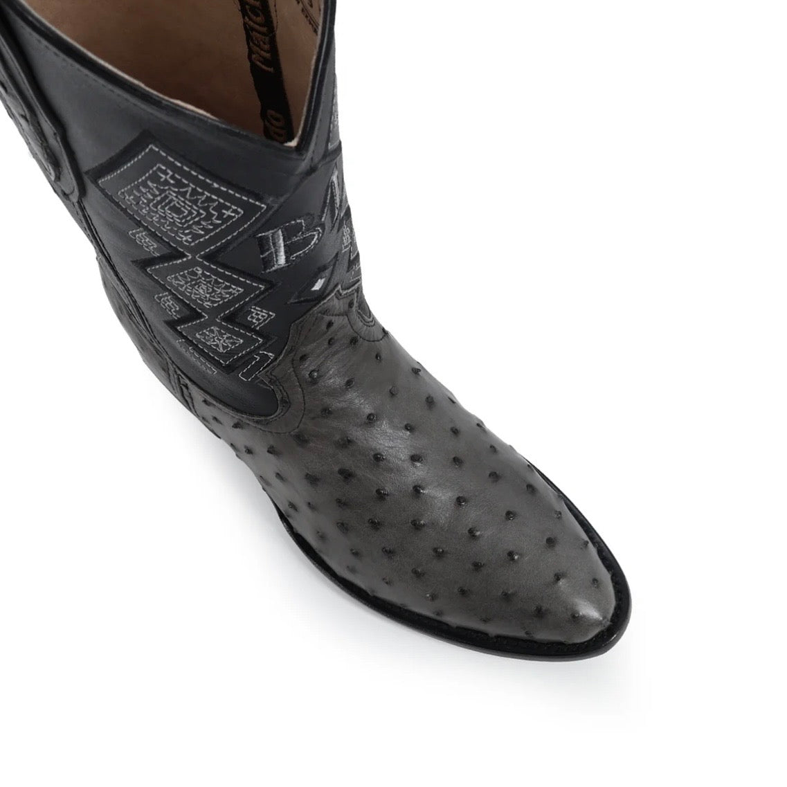 OVAL AVESTRUS GRIS